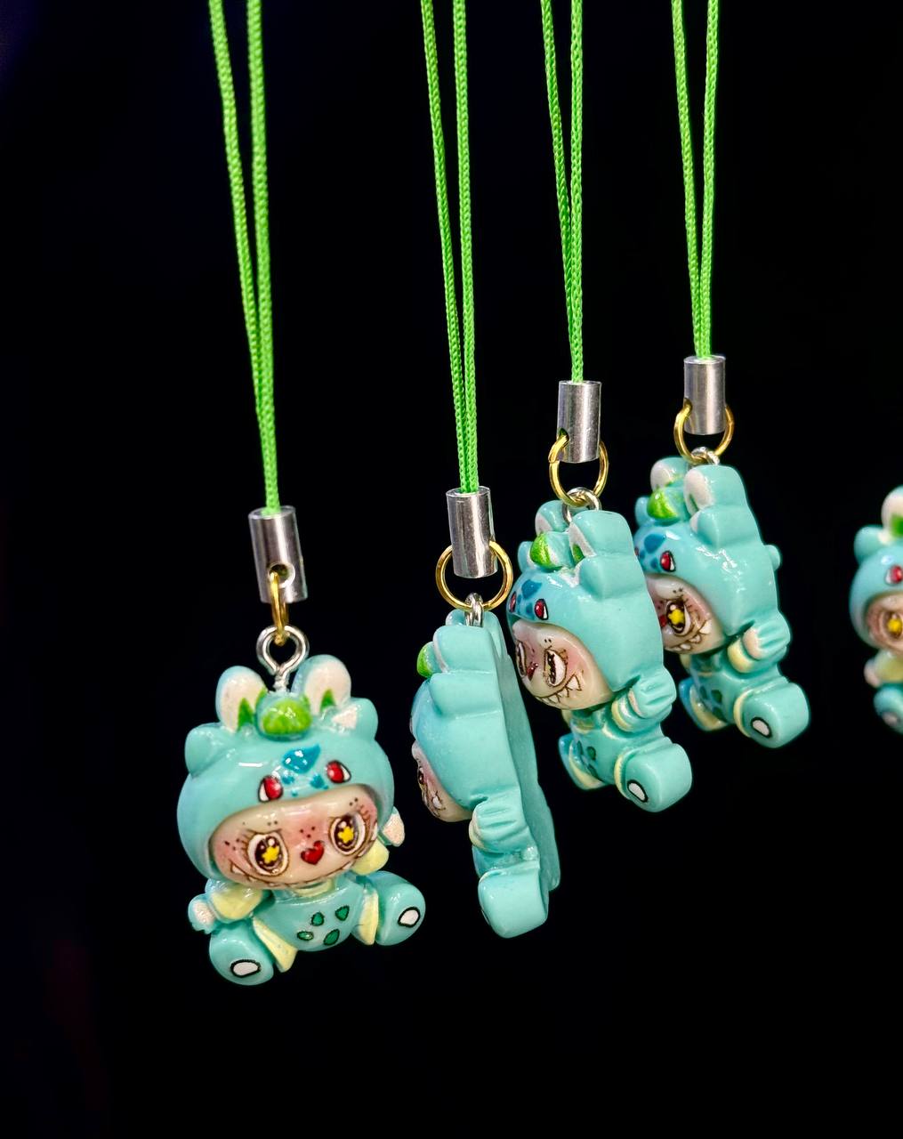 بند آویز موبایل طرح لبوبو